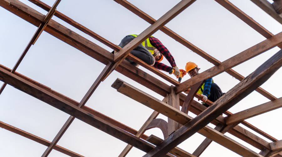 Professional residential roofers in Asherton, TX